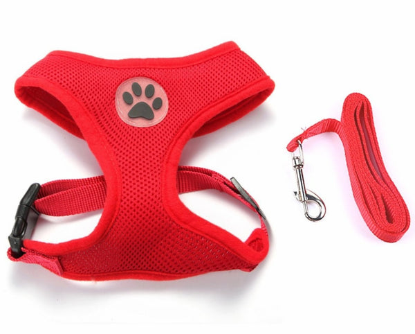 Extra soft and comfortable Vest Harness and Leash Set for Small Dog or Cat is made to distribute the pressure through the chest and shoulders, not on the neck.