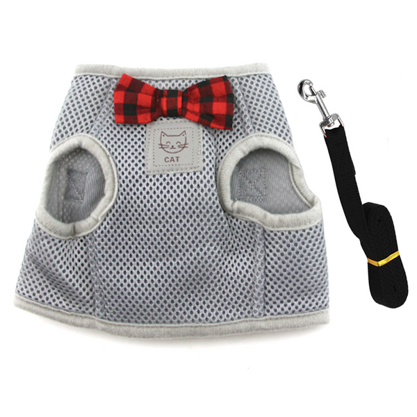 Extra soft mesh cat harness and leash set are designed for cats to distribute the pressure through the chest and shoulders, not on the neck.