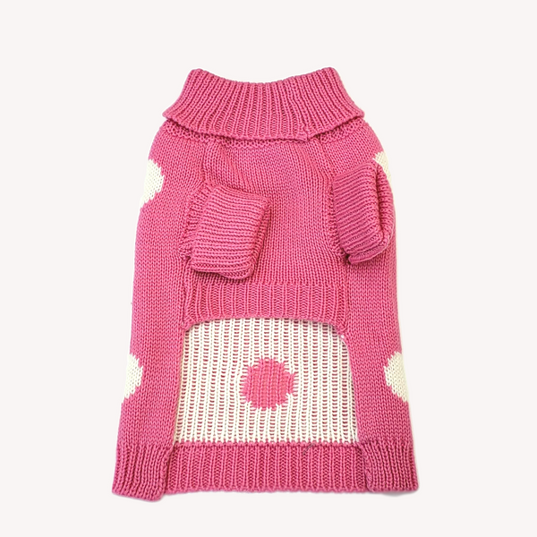Power the Pink and Bring the Bling! Pair the TRAITS Soft, well-made and adorable Pink Polka Dot Dog Cat Sweater with the Pearl and Rhinestones dress-up Collar. This Splendor Dress-Up Set is made with LOVE for teacups and small breeds. Don't forget to check the measurements.