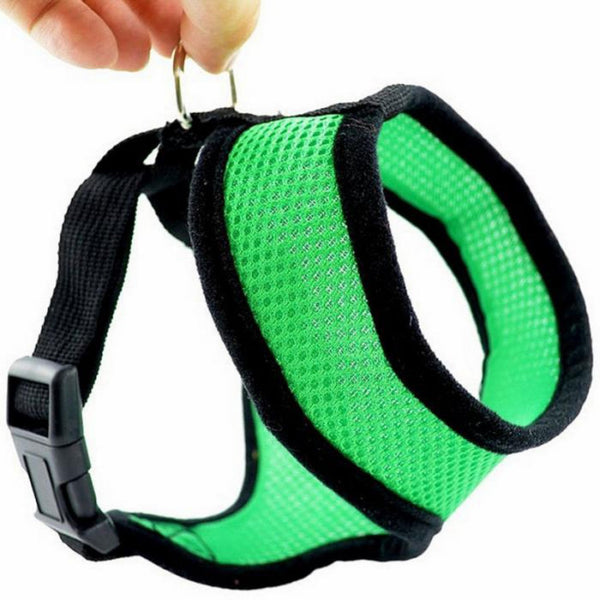 Breathable and comfortable Dog Cat Vest Harness and Leash Set is made for smaller breeds to distribute the pressure through the chest and shoulders, not on the neck.