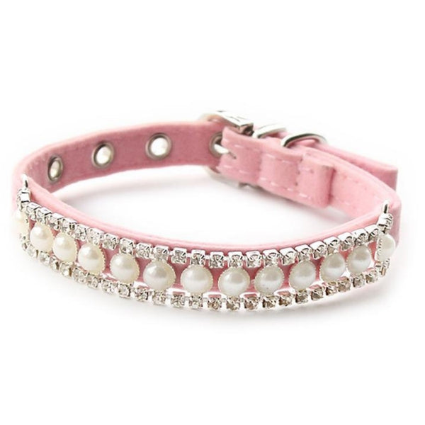 Handmade Pearl Collar with Rhinestones for Small Dog or Cat for holidays, weddings, birthdays, special occasions or simple family gatherings. Pamper your small dog or cat with this jeweled collar and they will shine in those family holiday photos.