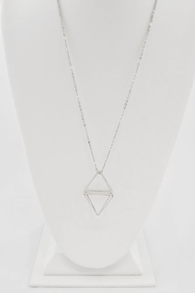 3-D rhombus shape geometric necklace in Silver Tone finish. Features: link chain with the 3-D rhombus pendant.
